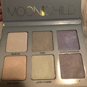 Anastasia moonchild glow kit